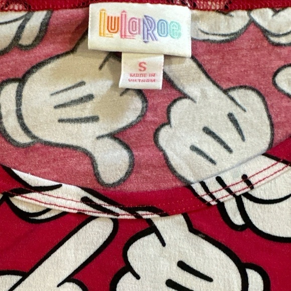 Disney x LuLaRoe Irma Tunic Top Red Shirt Mickey Mouse Hands Print Sz Small - Picture 4 of 5